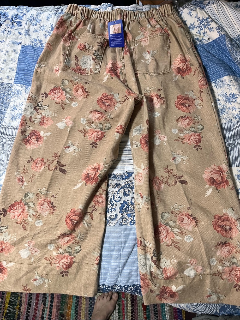 Women’s Floral Wide-Leg Pants - Beige/Pink